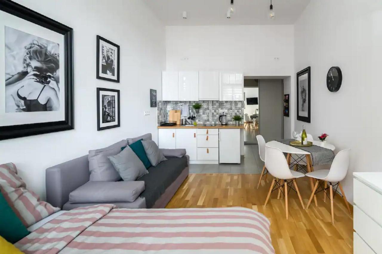 Discover Krakow Apartments - 5 Borowickiej St - Studio Next To Opera And Unity Centre Krasków Exterior foto