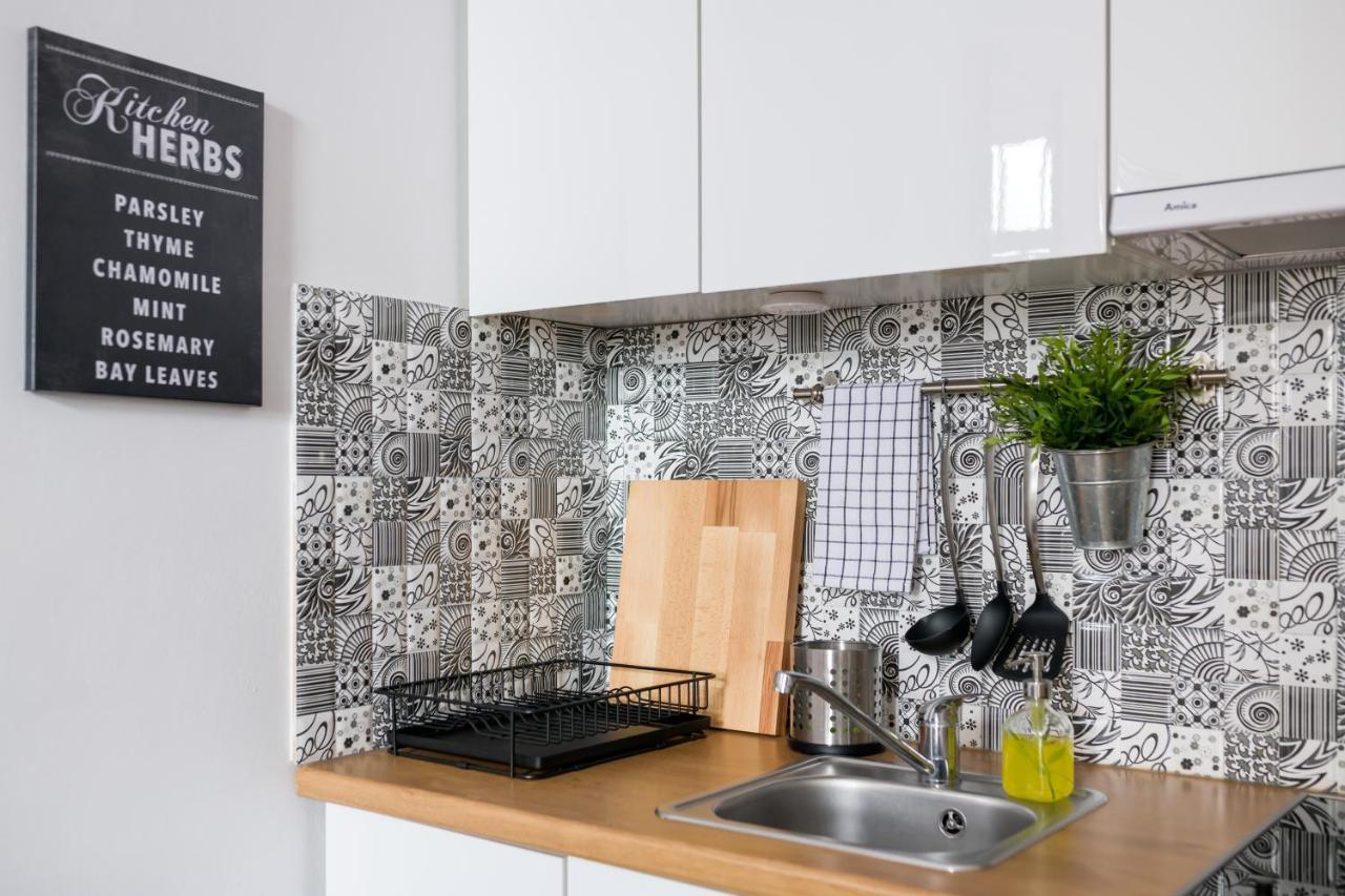 Discover Krakow Apartments - 5 Borowickiej St - Studio Next To Opera And Unity Centre Krasków Exterior foto