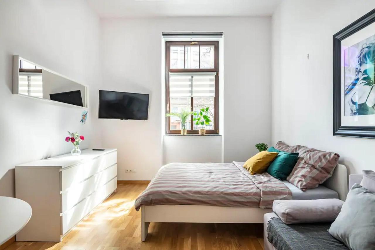 Discover Krakow Apartments - 5 Borowickiej St - Studio Next To Opera And Unity Centre Krasków Exterior foto